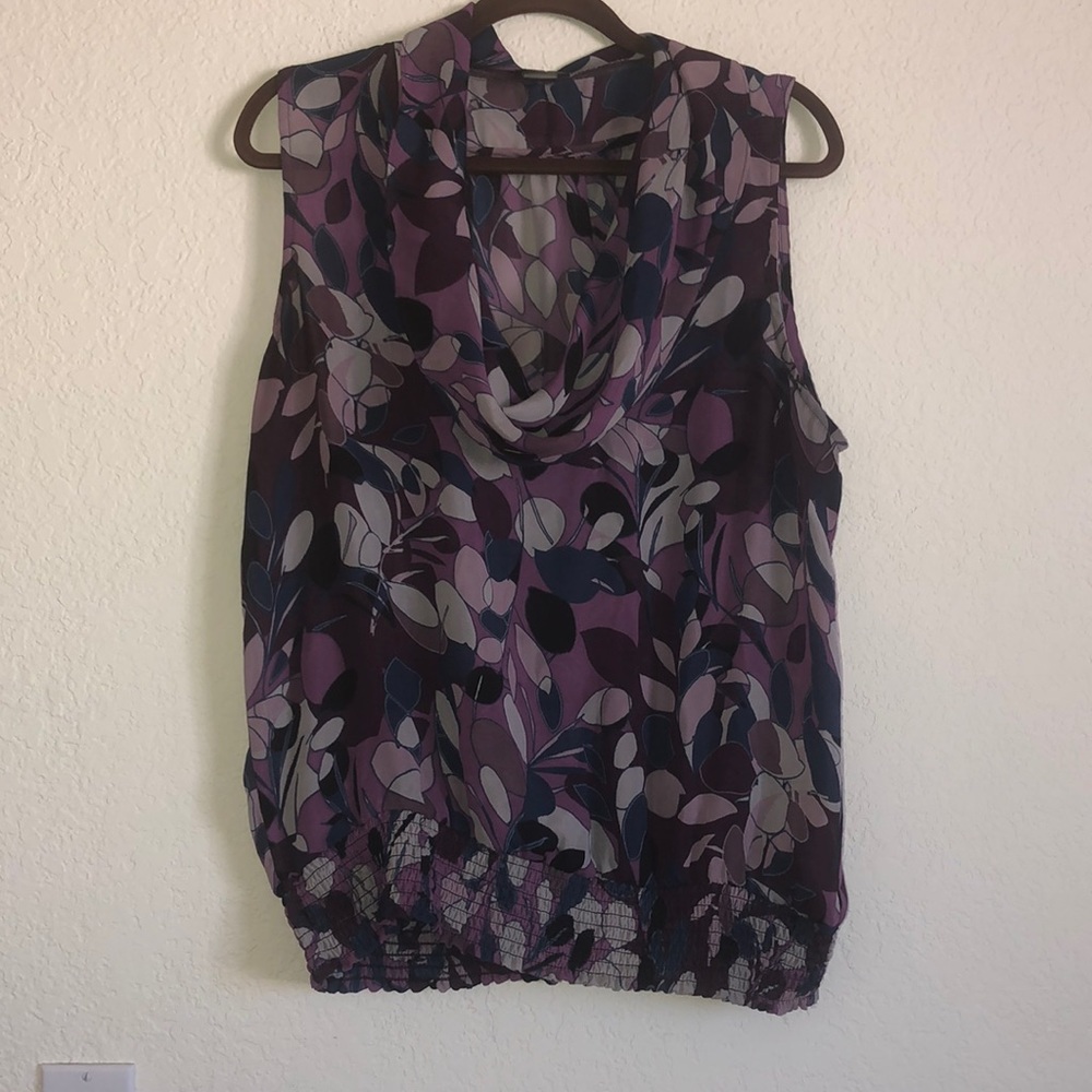 Sleeves less top